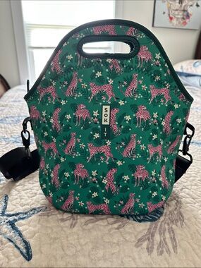 SoKIt Green Tote Bag with Pink Leopard Print